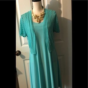 Med /Dress with matching sweater/Lg